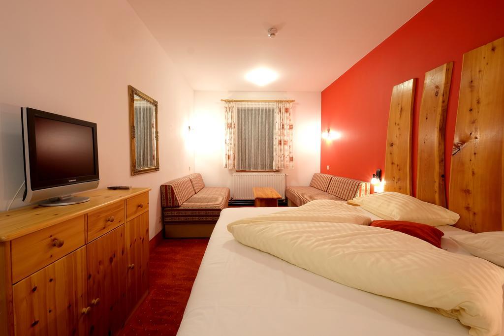 Alpenhotel Marcius 조넨알페 나스펠트 객실 사진